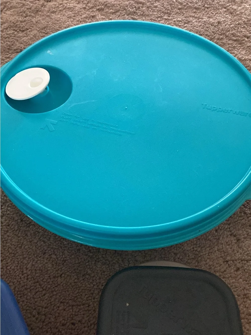 Bundle of Tupperware brand Tupperware misc pieces